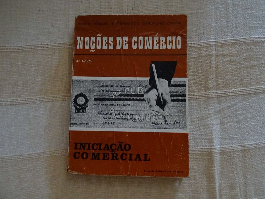 Old Books on Accounting, Marketing, Organization, Deposits, and Bills of Exchange64550983814913122