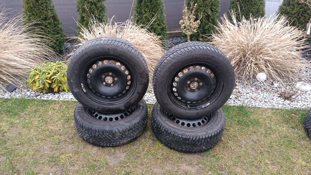Koła zimowe felgi 16 5x108 et50 Ford Focus C-Max Mondeo 215/60/16