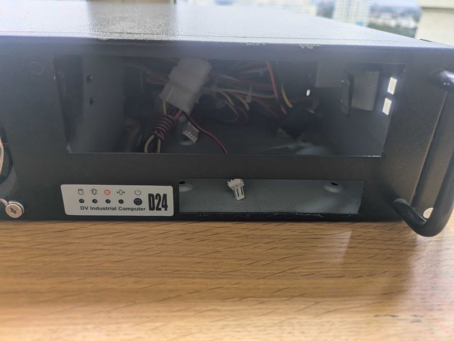 Міцний Корпус Системниого блоку ПК/сервера  19" вага 10 кг