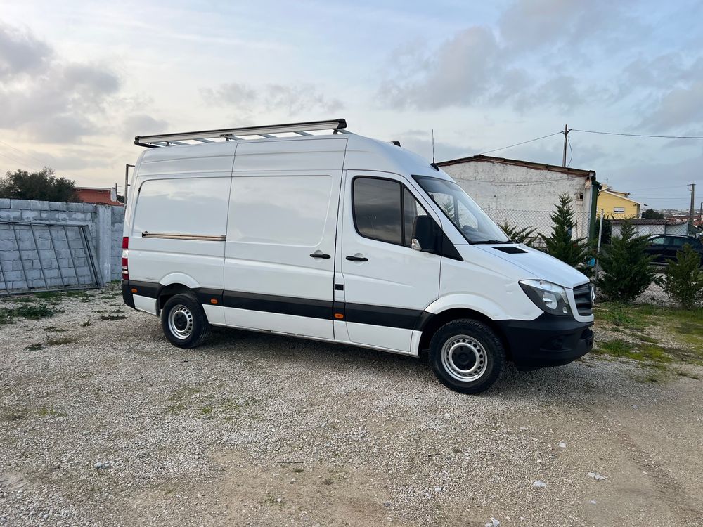 Mercedes-Benz Sprinter 313 / AC