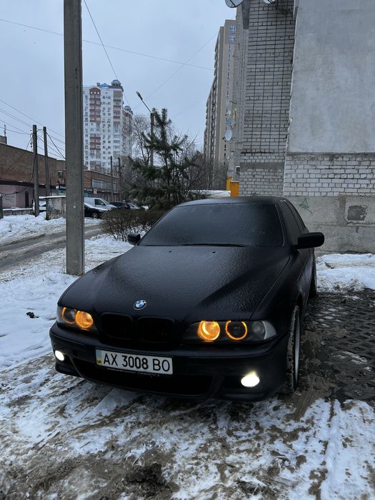 BMW e39 v8 2001 года