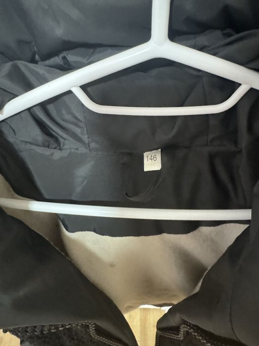 Куртка  зимова на дівчинку