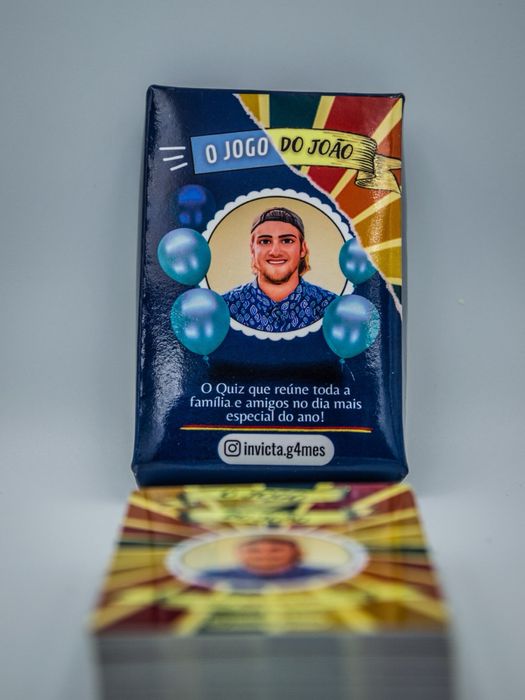 Jogo de cartas personalizado