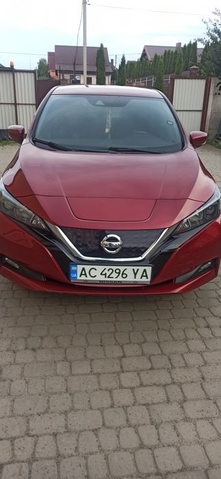 Продам Nissan leaf 2