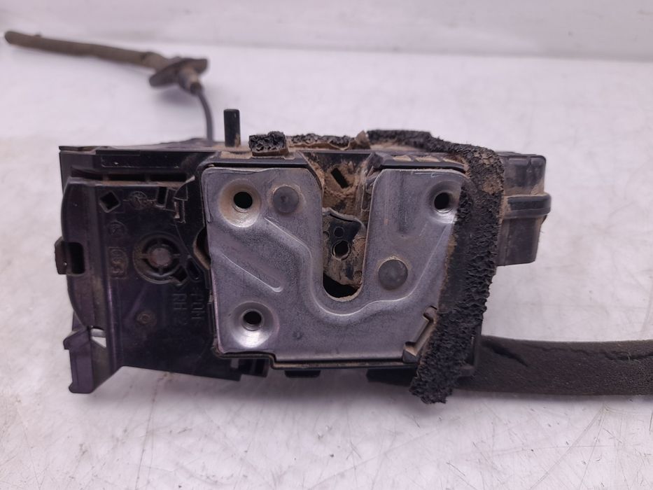 Fechadura / fecho porta trás direito RENAULT Clio IV (BH_)