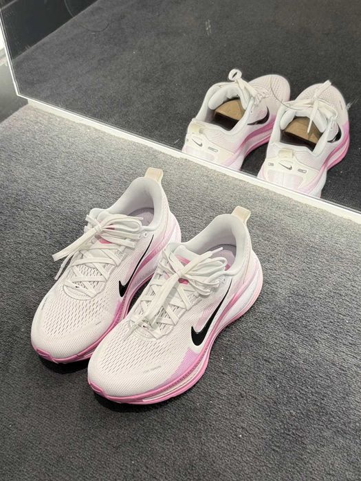 Nike_Kob_6_Pudrowy róż R. 38