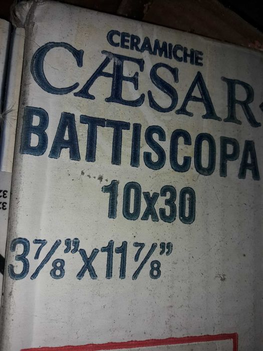 Płytki ceramiczne  30 x 10cm 60 szt