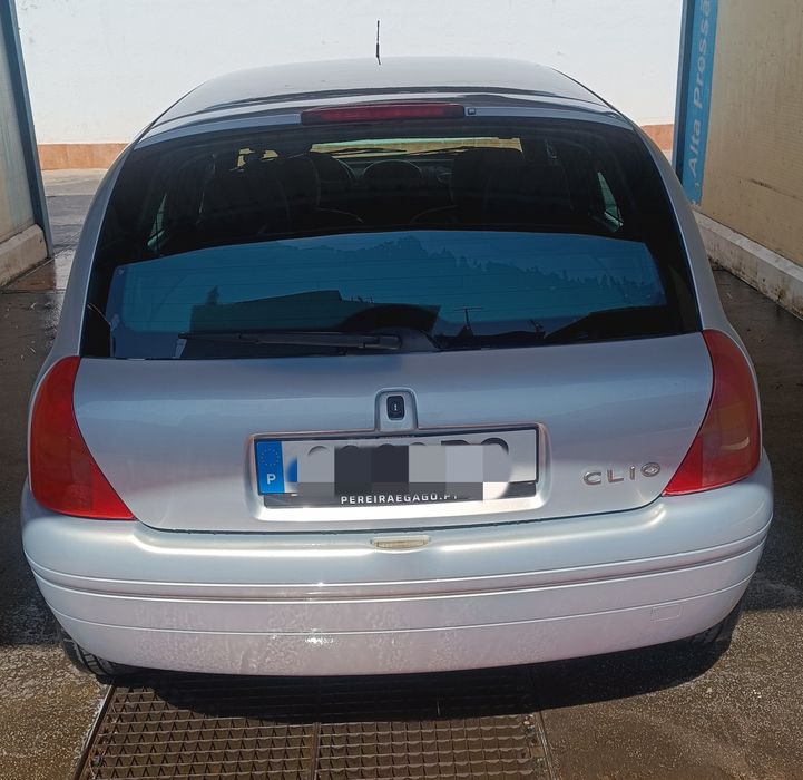 Renault Clio 1.2 16V 58 cv | Inspeção e IUC até 2027