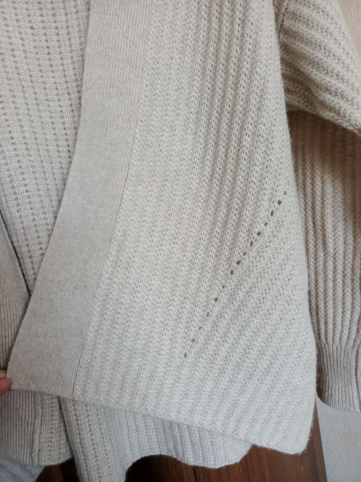 Кардиган кашемір, Allude