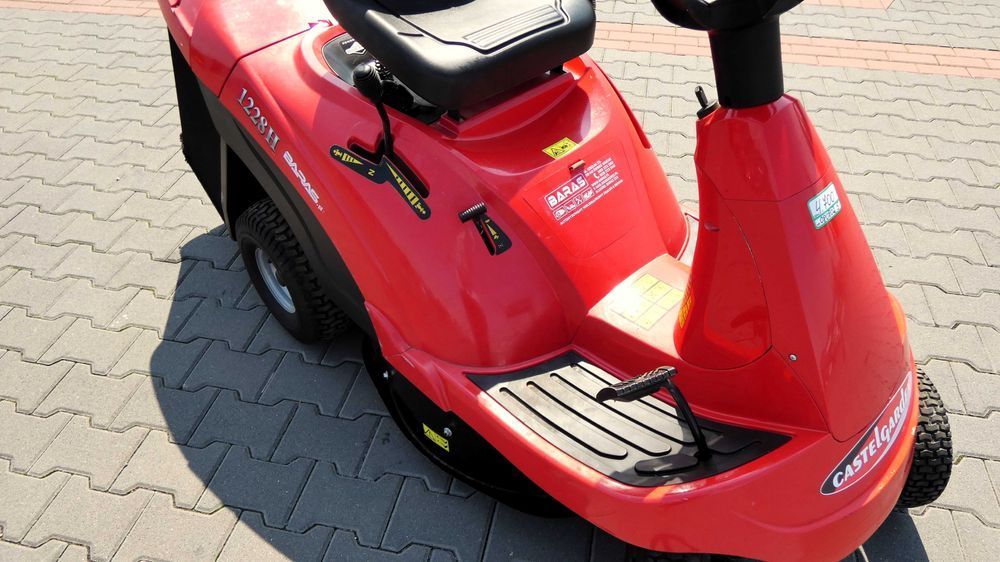 Traktorek kosiarka Castelgarden 1228H B&S (080802.5) - Baras