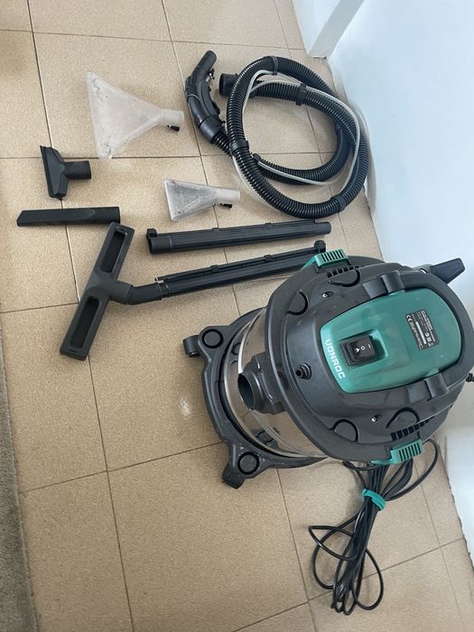 ASPIRADOR Completo Profissional 20L / 1400W