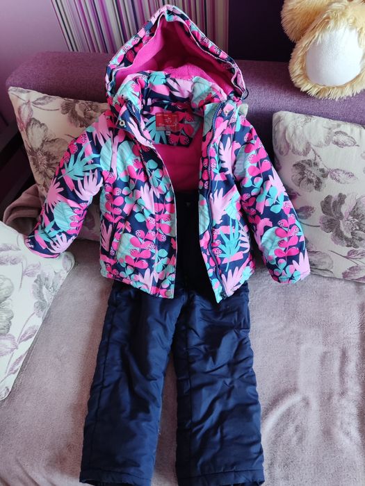 Детский зимний костюм на девочку