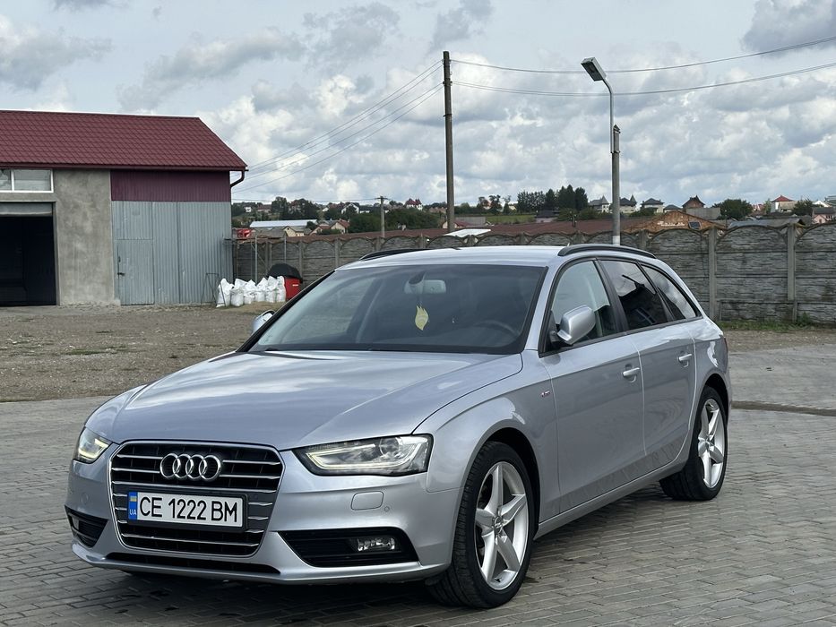 Audi A4 2013.