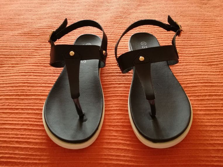 Sandálias Pretas, 37