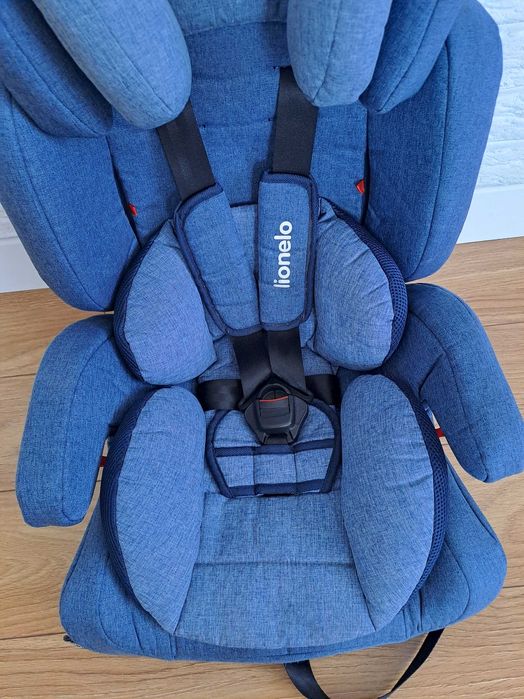 Дитяче автокрісло Lionelo LEVI 9-36 kg Modern Jeans б у