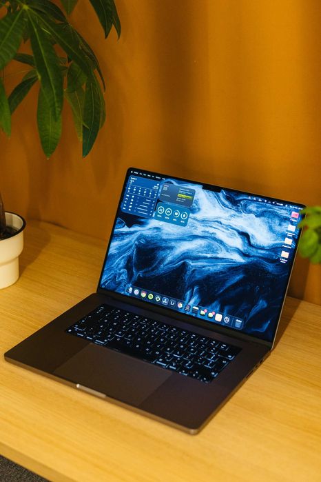 Apple MacBook Pro M2 PRO 16" 16/512GB SSD