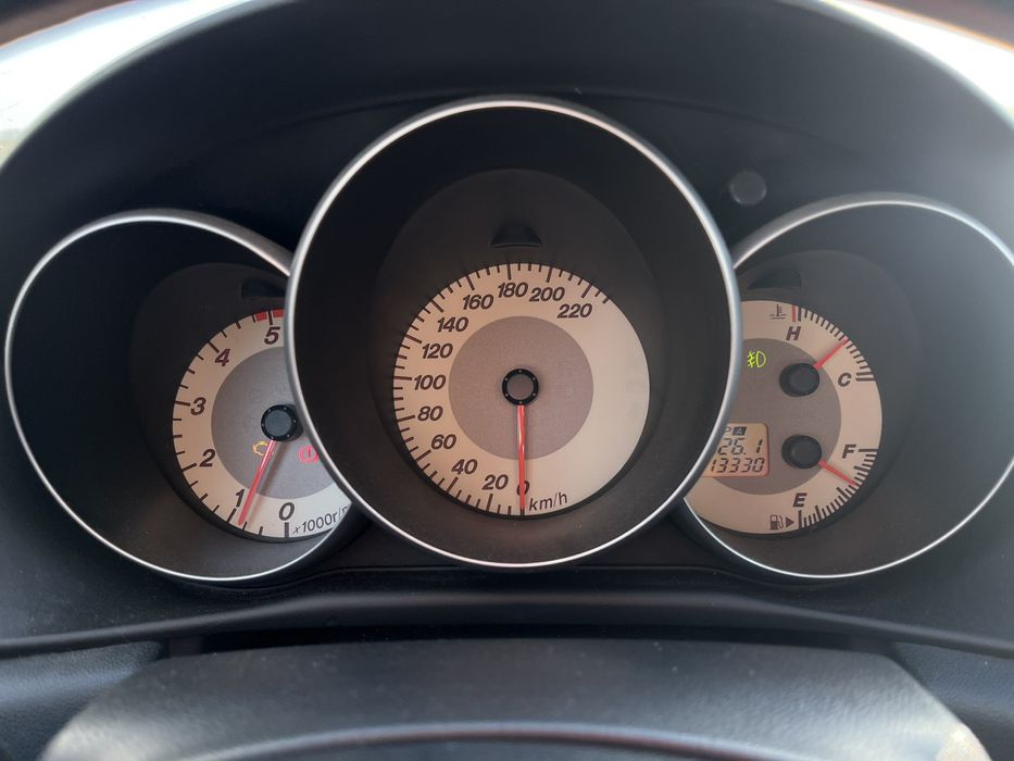 Продам сімейний автомобіль