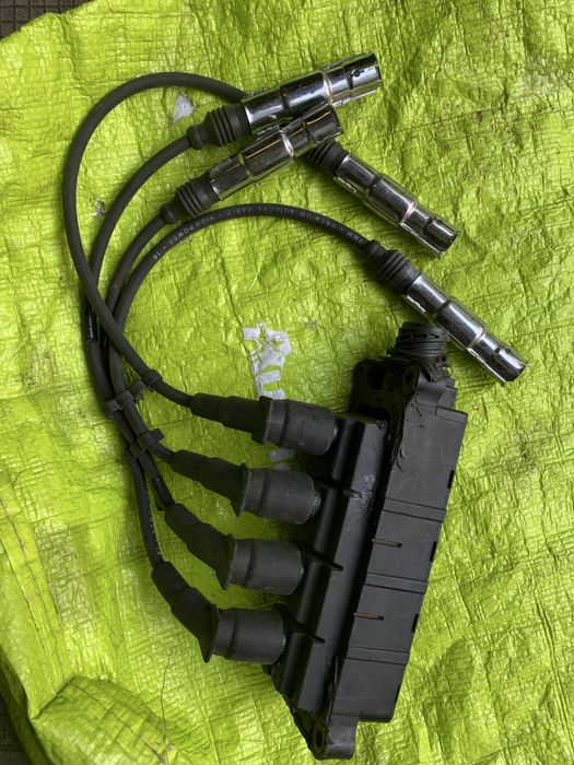 Котушка запалювання БМВ М40 М42 М43 BMW бобіна високовольтна