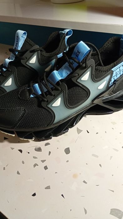 Buty męskie sportowe