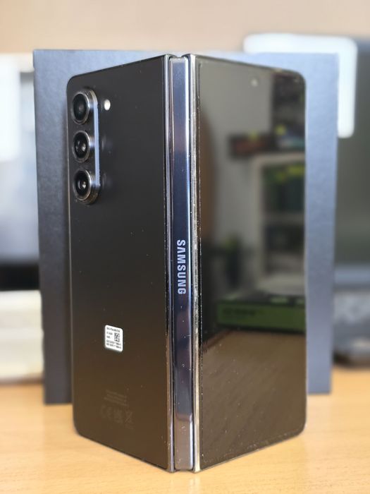 Telefon Samsung Galaxy Z Fold5  12/512 GB