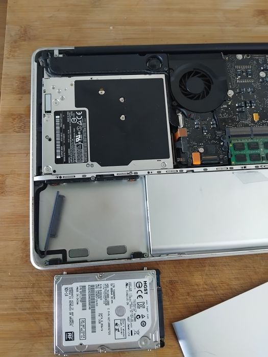 Computador MacBook de 2008 para peças