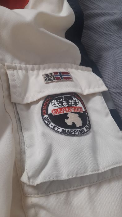 Fato de ski  Napapiri com luvas e gorro NOVO
