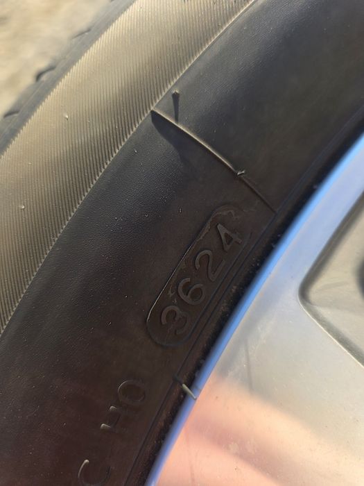 Шини Hankook ventus s1 evo3 suv 275 45 R20 305 40 R20 2024 року Ідеал