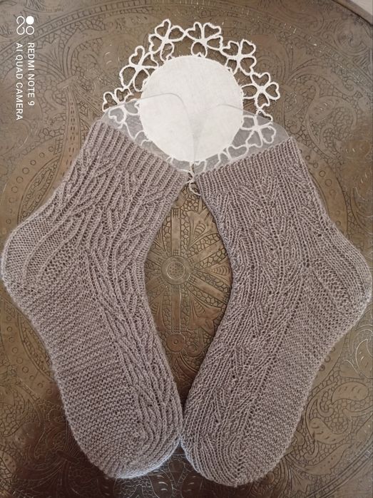 Теплые вязаные носочки