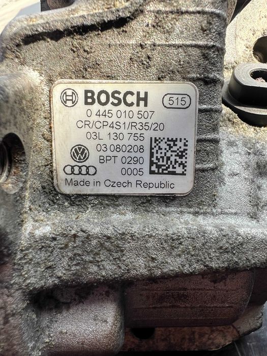 ТНВД Форсунка Volkswagen Passat B6 CC Golf Tiguan Skoda Octavia Audi Seat 2.0 tdi 03L130277