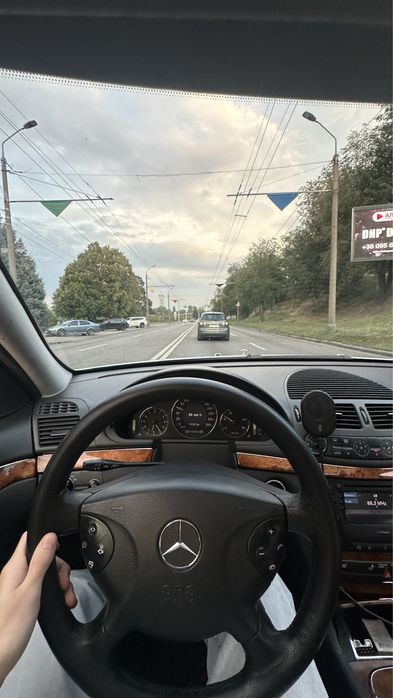 Mercedes w211 e220 cdi Elegance