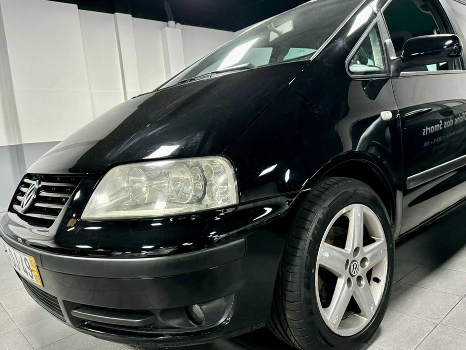 VOLKSWAGEN SHARAN