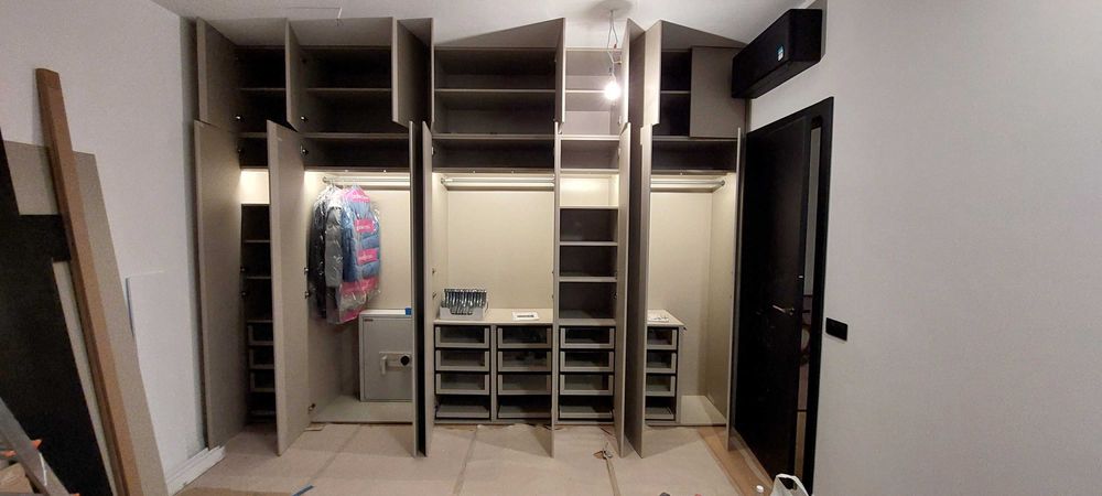 Meble na wymiar kuchnie garderoby małe zabudowy