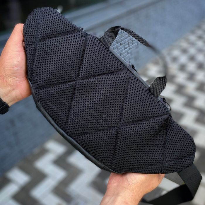 Чорна тактична сумка через плече на пояс нагрудна