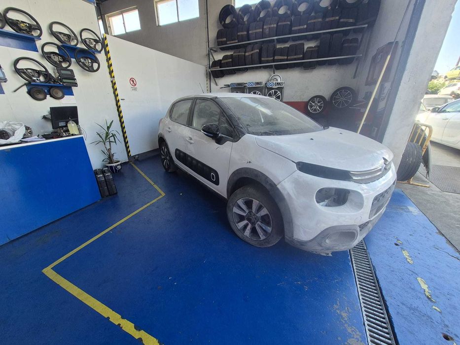 Citroen C3 1.2 de 2018 ás peças.