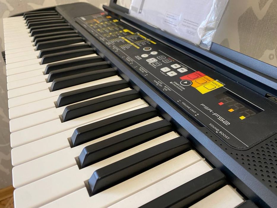 Професійний Синтезатор Yamaha F-52!!! Круте Піаніно, клавіші
