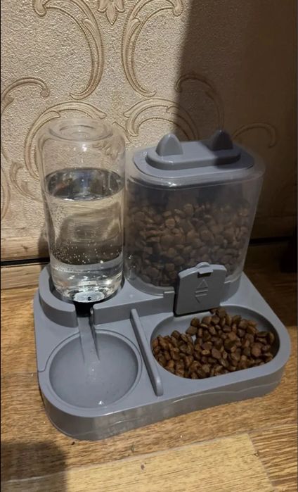 Автоматична годівниця для корму та води 2-в-1