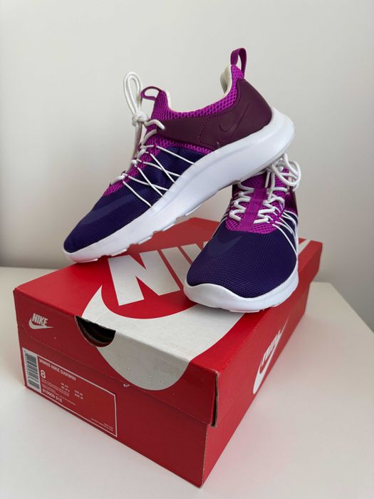 buty sportowe / do biegania Nike Women's Darwin Running Shoe  r. 39