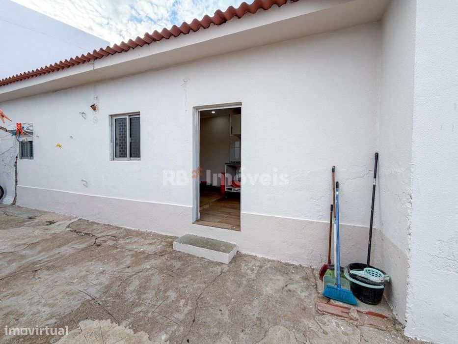 Moradia Típica com anexo renovado - Abrantes