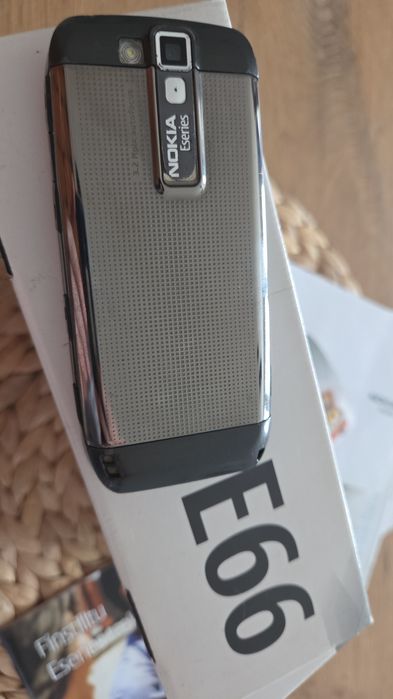Nokia E66 PL bez simloka,  pudelko