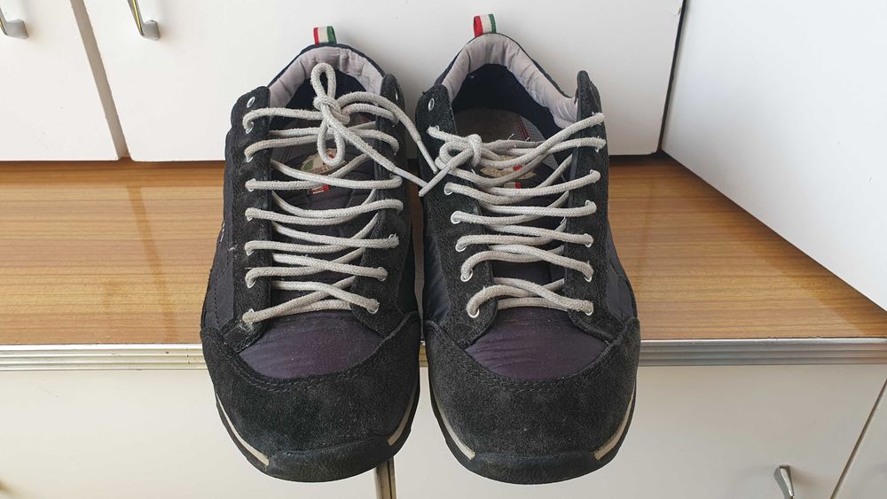 buty trekkingowe górskie włoskie Dolomite 42,5, UK 8,5, USM 9,5