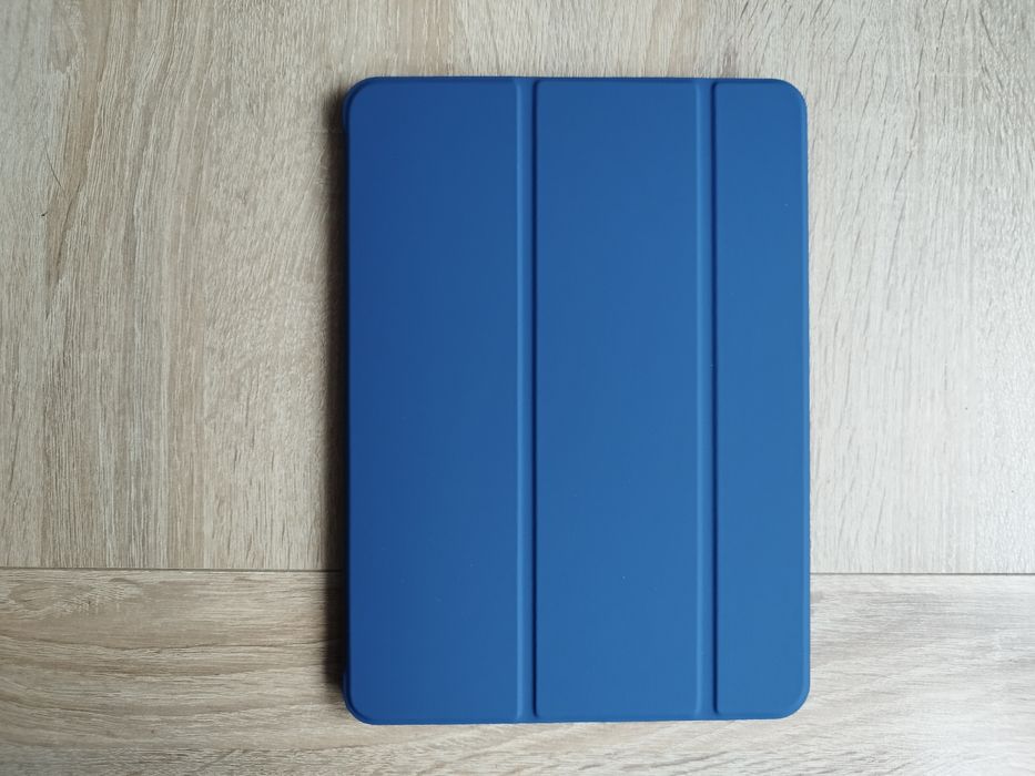 Etui z magnetyczną klapką IPad Pro 11