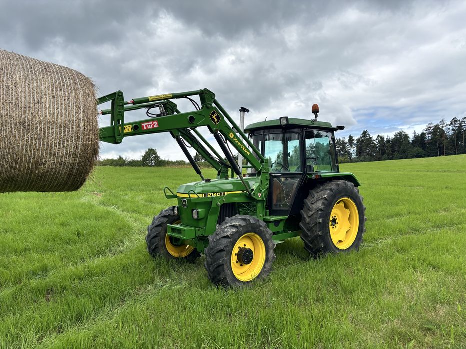 Ciagnik rolniczy john deere 2140 z turem