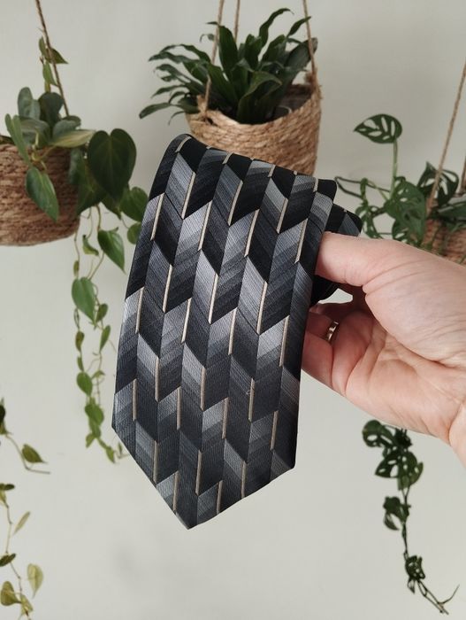 Męski jedwabny krawat 100% silk, szary geometryczny wzór, 10 cm, Rober