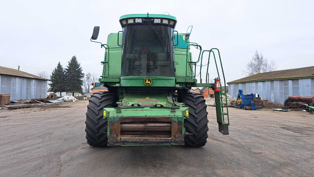 Комбайн Джон Дір 9560WTS 2003 р.в. дві жатки в комплекті