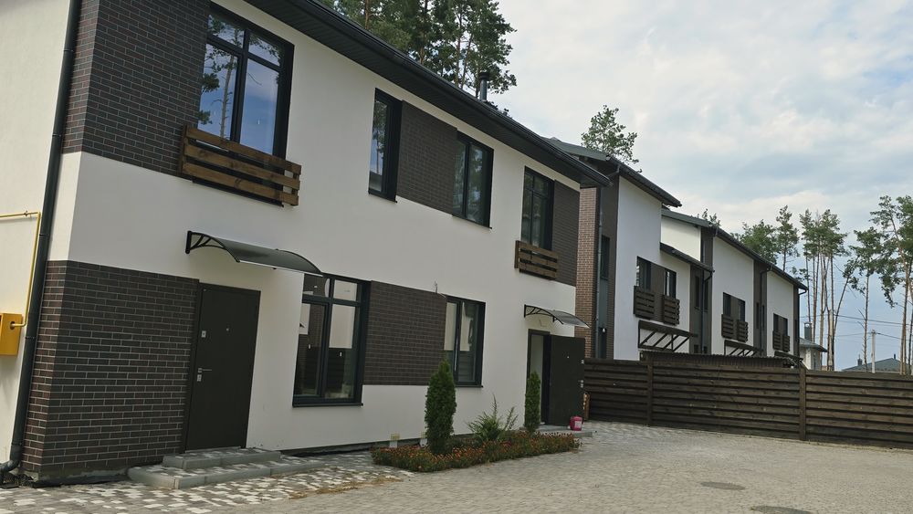 Продам дуплекс  в Гостомелі з бомбосховищем Без комісі Під програмиї