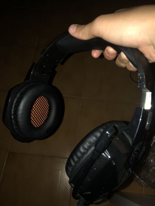 Auscultadores gaming Krom Kopa