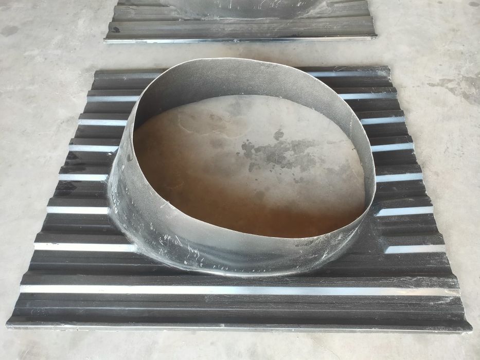 2 płyty kominowe fi 600 na blachę T-20 NOWE