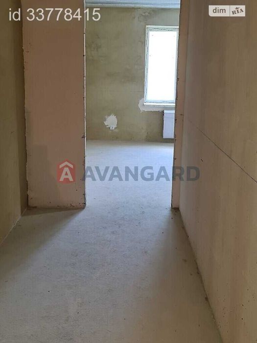 Продам квартиру Академіка Ющенка 5