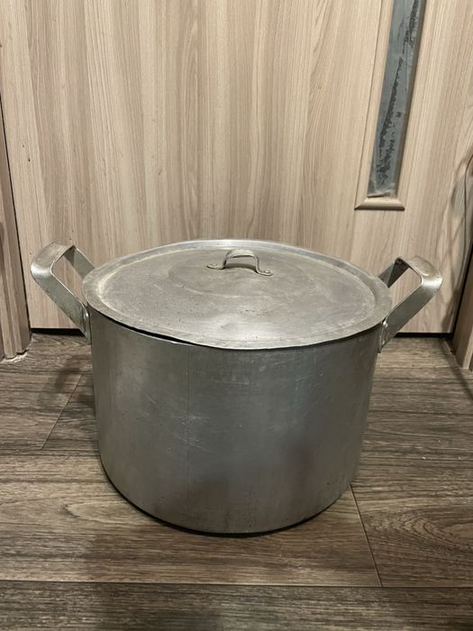 Каструля велика 13 л