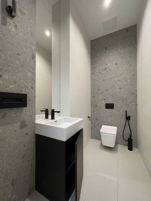 Медичний центр, 268 м2, Нова Англія, Максимовича